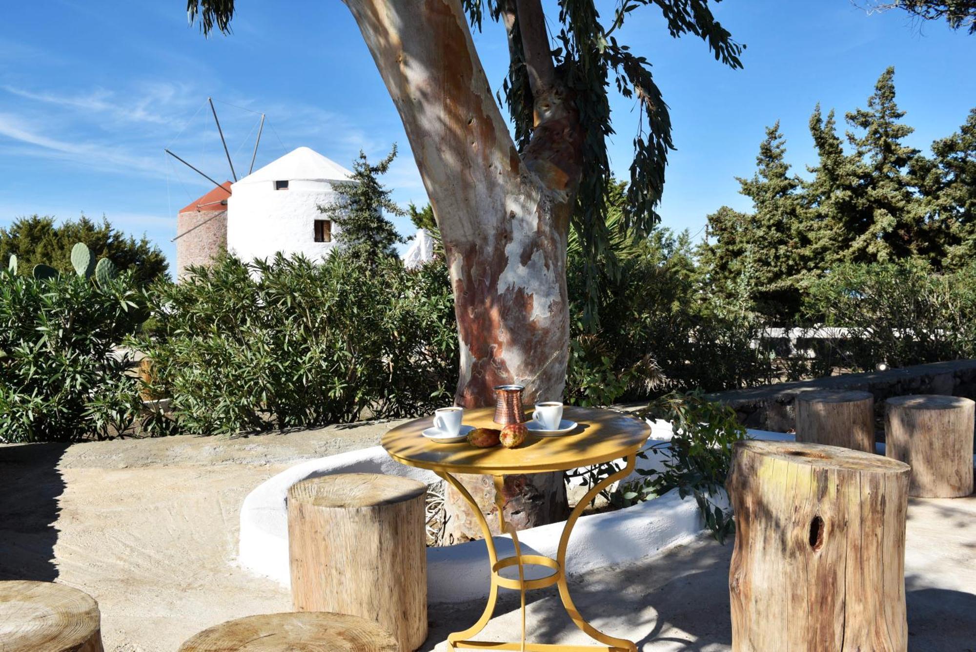 Anastasia'S Windmill And Anastasia'S Studio Plaka  Buitenkant foto