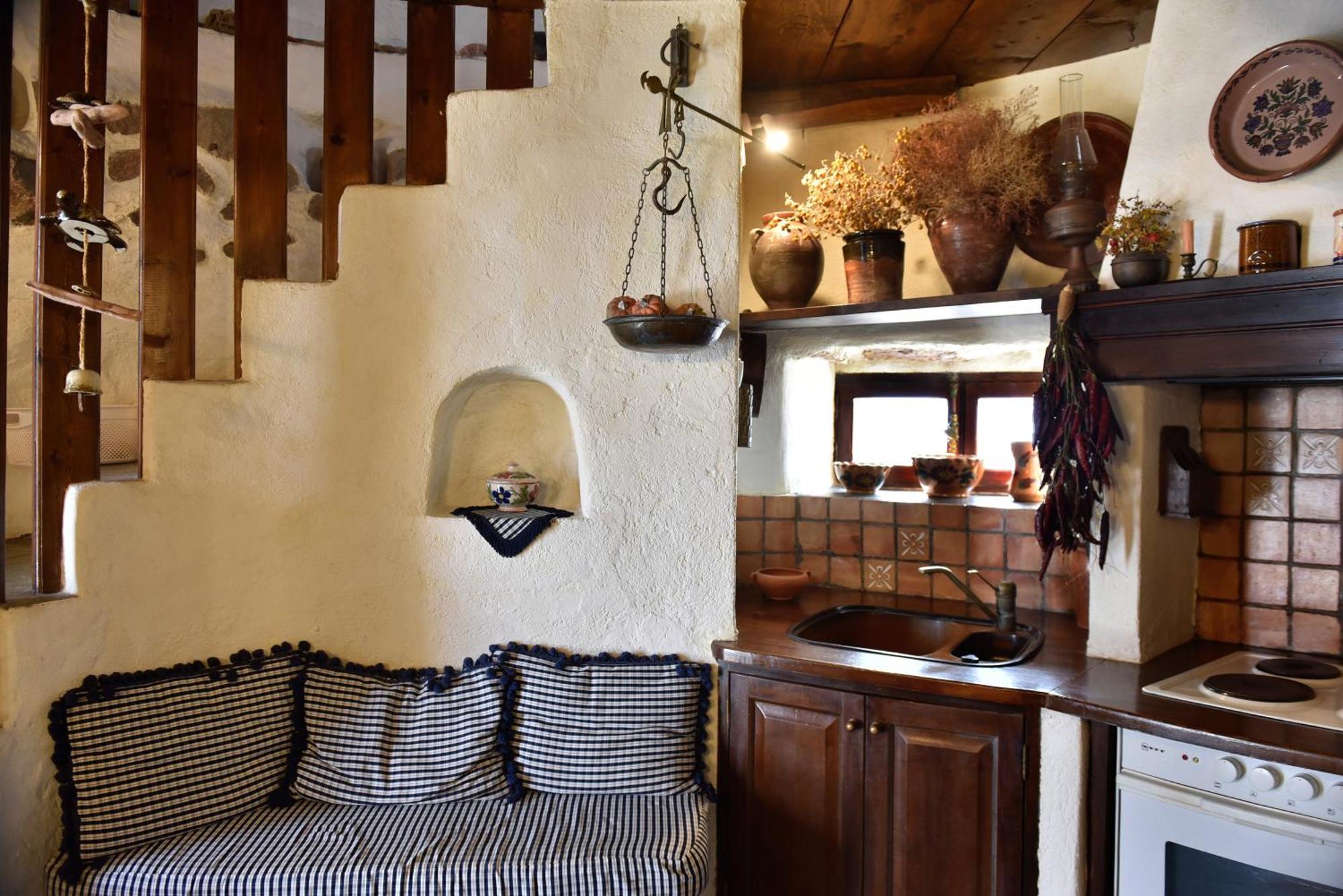 Anastasia'S Windmill And Anastasia'S Studio Plaka  Buitenkant foto